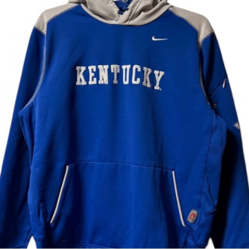 Vintage ~ Kentucky Wildcats ~Youth~ Hoodie ~ Nike ~ Boys ~ Large ~ Size 12 - 14